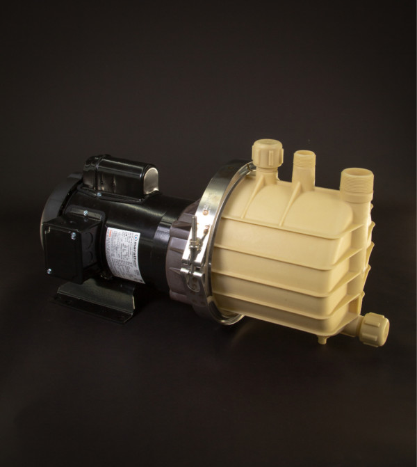 March Pump’s SP-TE-7K-MD centrifugal sealless magnetic drive self priming pumps ideal for chemical applications.