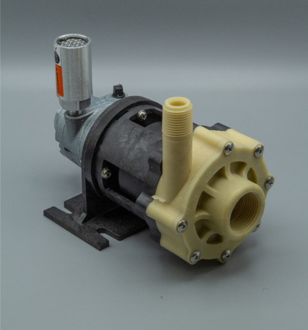 March Pump’s TE-5K-MD-AM centrifugal sealless magnetic drive air powered pumps constructed from PVDF ideal for chemical applications.