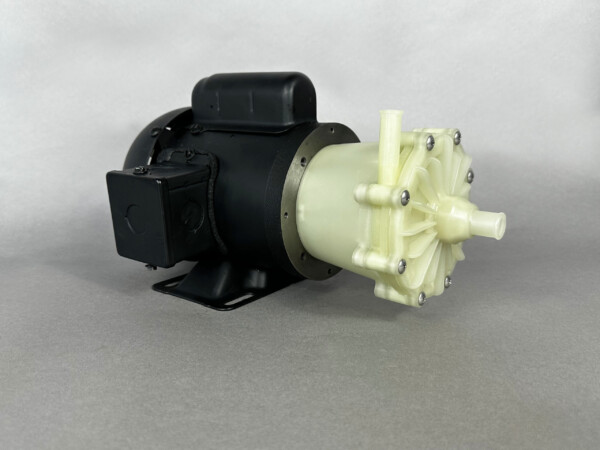 March Pump’s TE-320AP-MD centrifugal sealless magnetic drive pumps constructed from Polypropylene ideal for chemical applications.